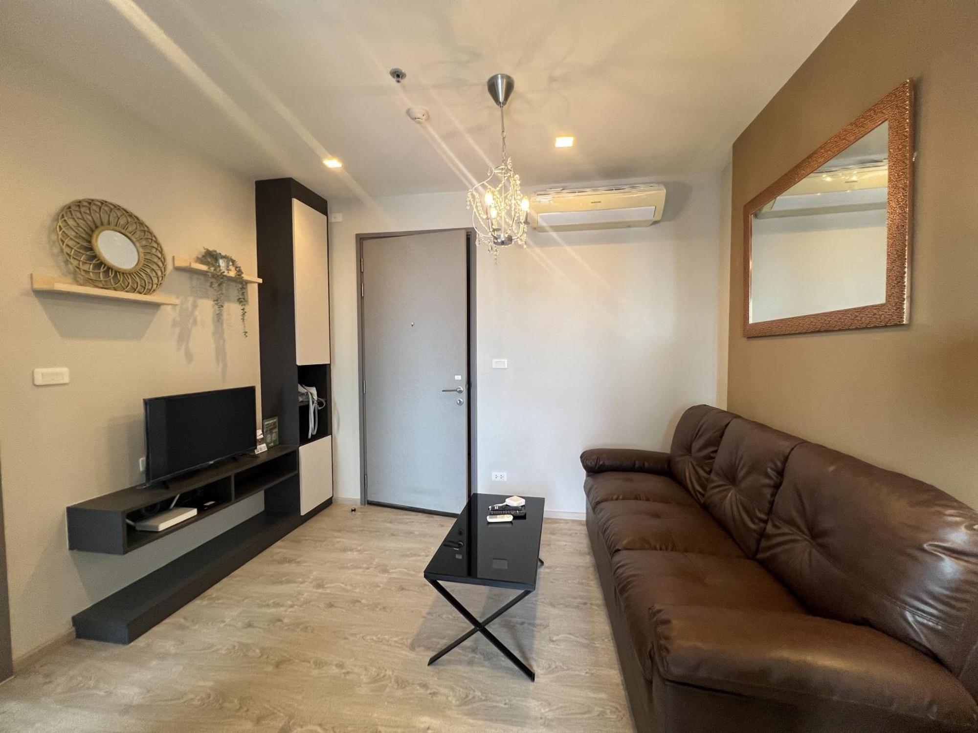 The Base Central Pattaya By Mickey Exteriör bild